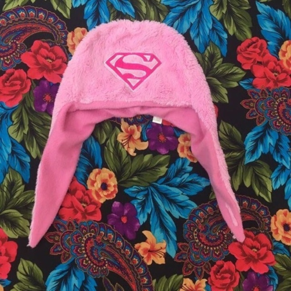 WOMEN'S FUZZY SOFT PINK SUPERMAN HAT DC COMICS SUPERGIRL ADULT OS